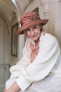 Linen Cloche Hat Soft Brim with Detachable Flower Brooch